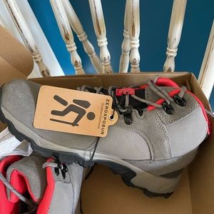 PORTLAND WATERPROOF MID HIKING BOOT IN STEEL GRAY